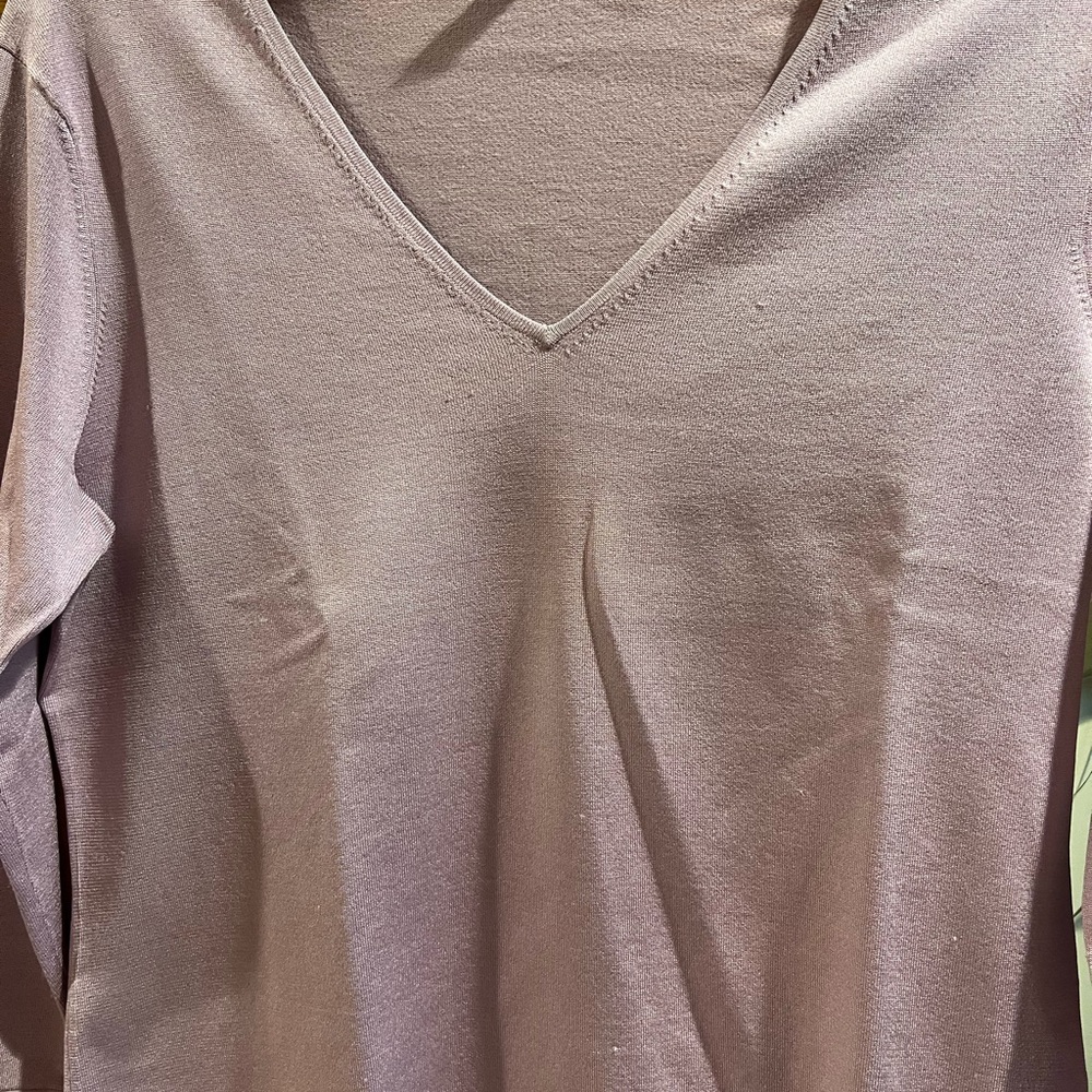Linda Allard Ellen Tracy V-Neck Silk Sweater ~ Lavender ~ Size: X